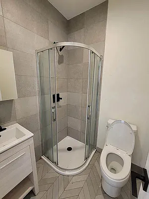 Rented by Cityside Rentals Corp | media 23