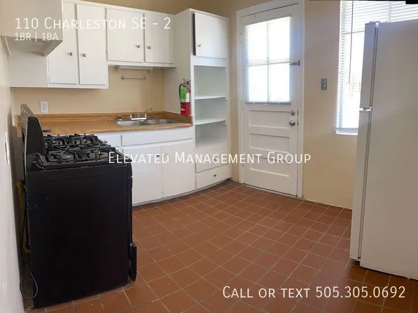 110 Charleston St SE APT 2, Albuquerque, NM 87108