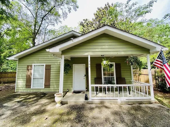 304 Bales Ave, Picayune, MS 39466
