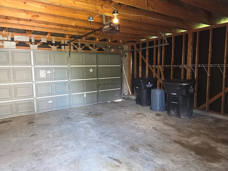 11805 Princess Garden Way — Photo 21