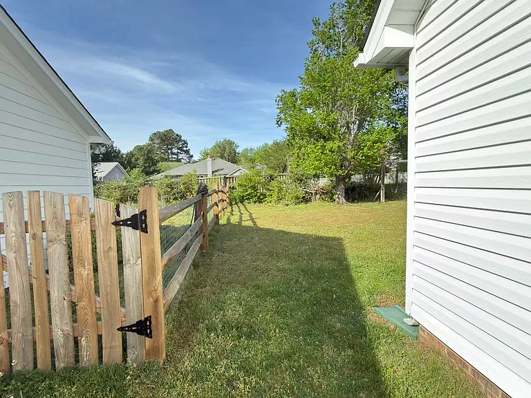 6821 Millingden Ct — Photo 12