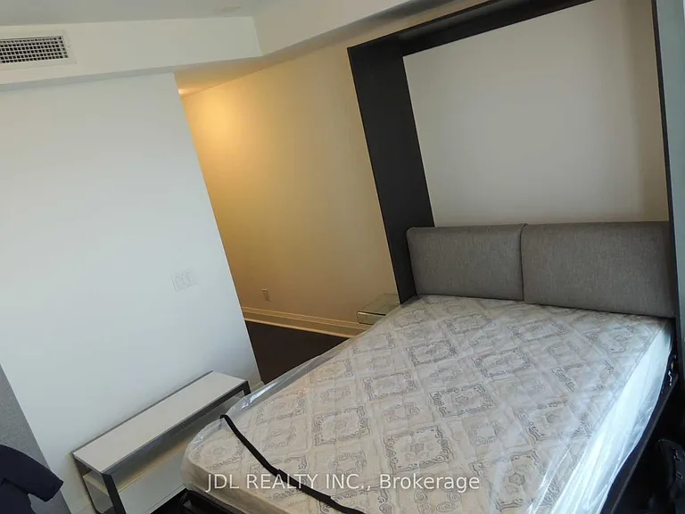 1080 Bay St #3107 — Photo 4