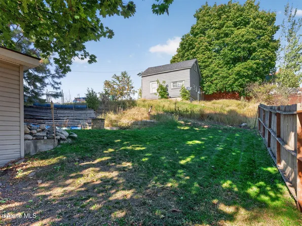 15170 N Coeur D Alene St, Rathdrum, ID 83858