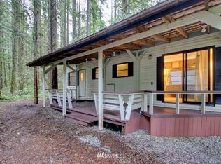 112-4 Christmas Tree Dr, Deming, WA 98244