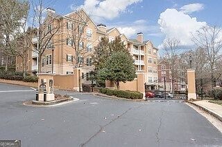 1st image of 326 Ashford Cir #326