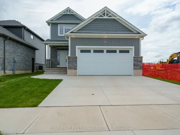 6 Sheldabren St, North Middlesex, ON N0M 1A0