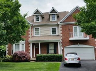 37 Landau Rd, Basking Ridge, NJ 07920