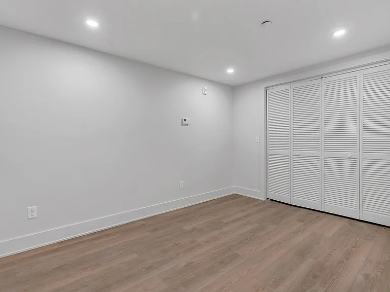 182 Waterman St #B1 — Photo 15