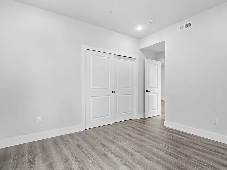 1108 W Dauphin St #201 — Photo 41