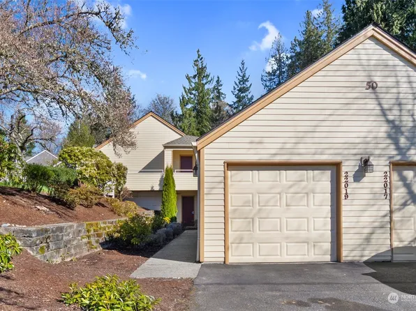 22019 SE 40th Court, Issaquah, WA 98029