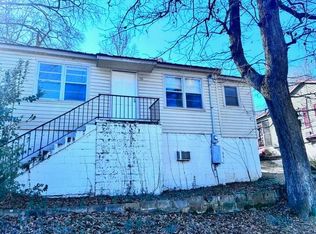 70 Lakeside Dr, Childersburg, AL 35044