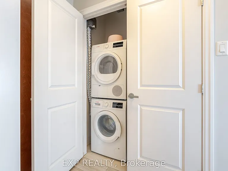 242 Rideau St #2308 — Photo 10