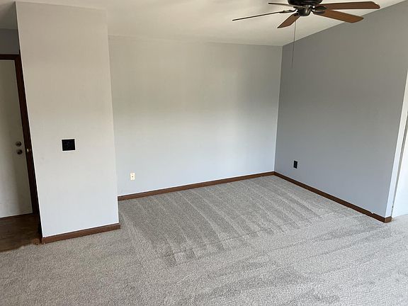 2nd image of 2055 Woodtrail Dr APT 106
