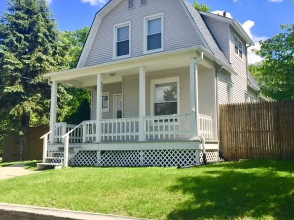 12 Erickson Ave, Helmetta, NJ 08828