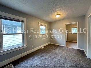 1138 Porter St, Lansing, MI 48906