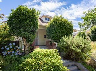 34 SE 78th Ave, Portland, OR 97215