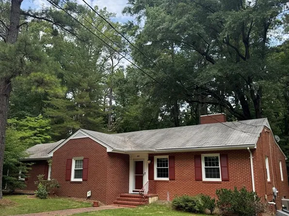 603 E 6th Ave, Kenbridge, VA 23944