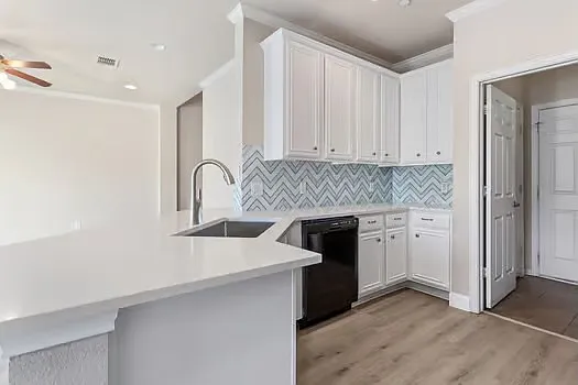 8727 Bigelow Dr — Photo 6