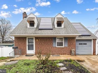 522 Amosland Rd, Morton, PA 19070