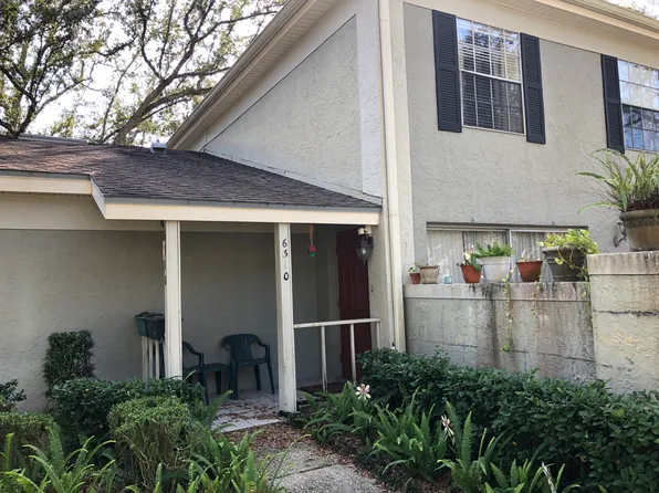 6310 Woodspray Ln, Temple Terrace, FL 33617