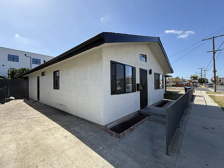 20607 S Harvard Blvd — Photo 20