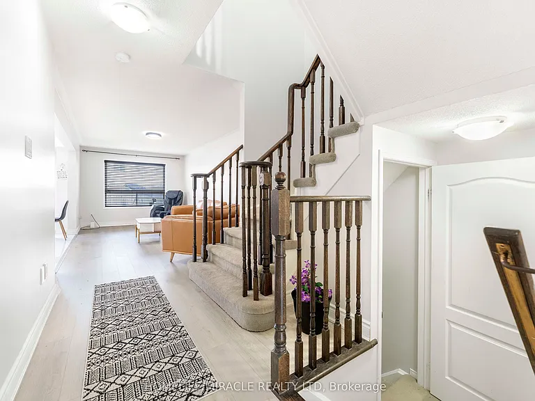 1619 Frolis St — Photo 4