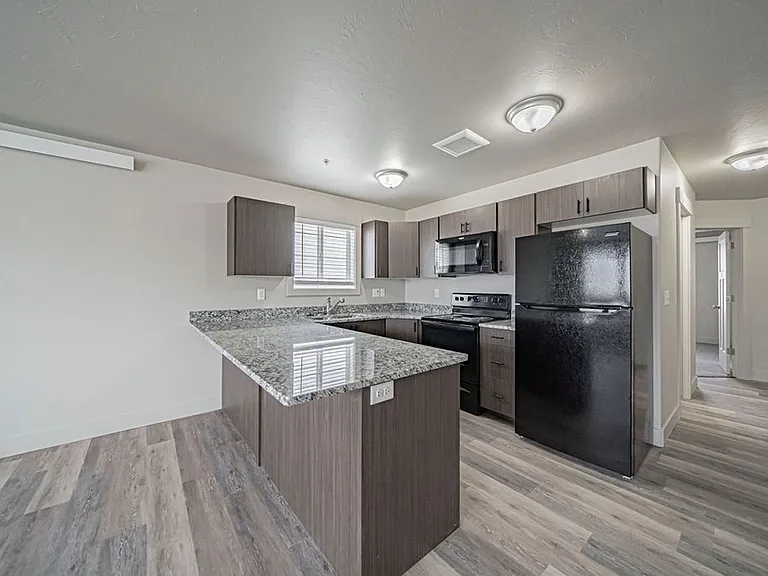 6097 N Silver Fox Rd — Photo 4