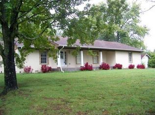 1037 Mann Rd, Lebanon, TN 37087