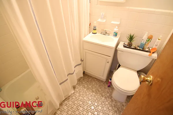 Rented by Guidance Realty Corp. | media 23