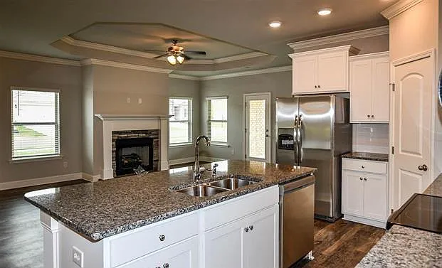 109 River Haven Dr — Photo 4