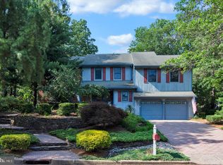 7 Westbrooke Ct, Voorhees, NJ 08043