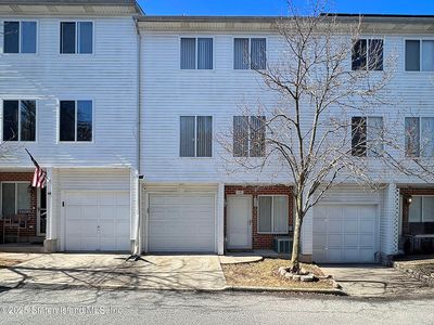 16 Amanda Ct, Staten Island, NY, 10312