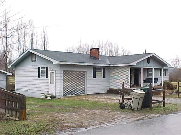 161 Perkins St, Woodbine, KY 40771
