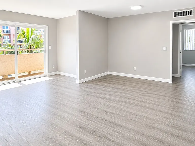 14689 Nordhoff St — Photo 17