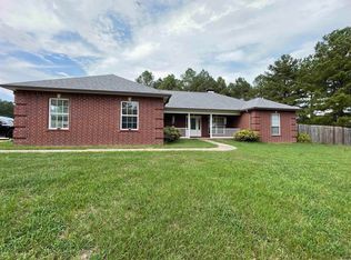 9036 Mars Hill Rd, Bauxite, AR 72011