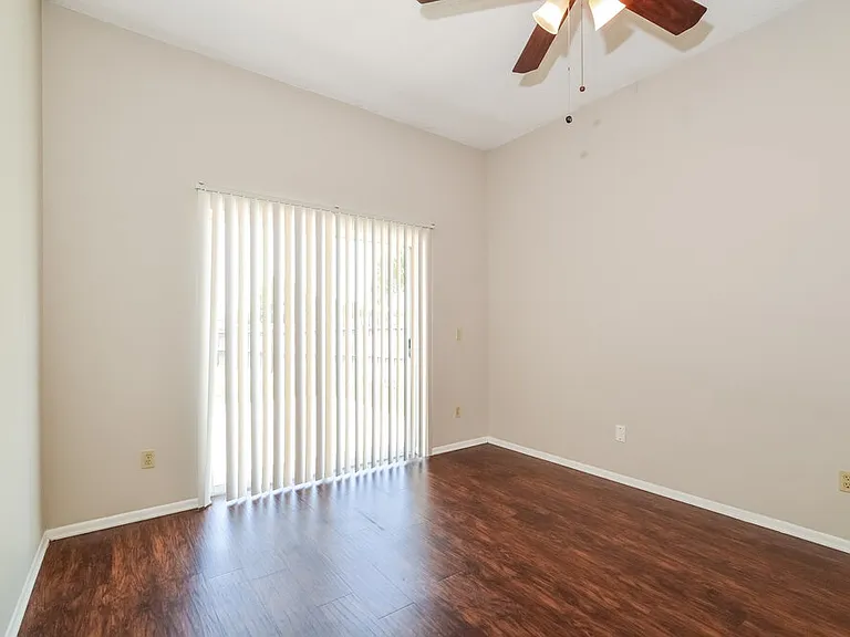 1176 Countrywind Dr — Photo 7