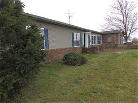 2nd image of 2162 County Road 8