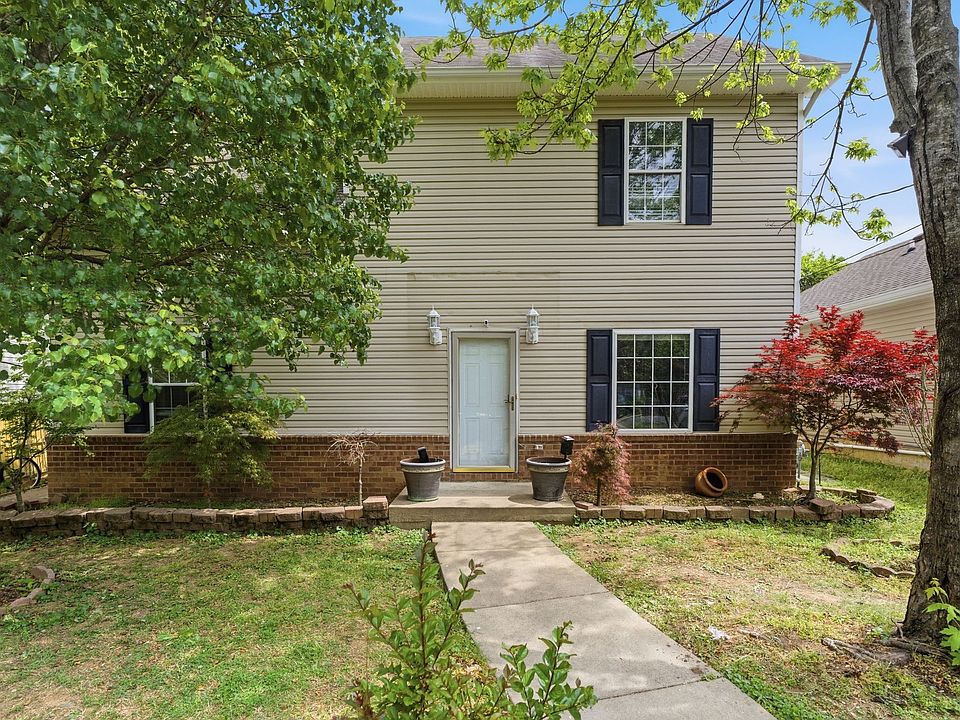 1st image of 808 William Howard Ct