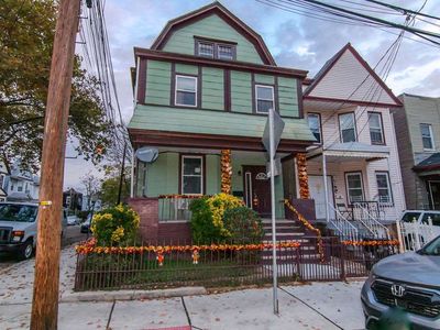 34 Fulton Ave, Jersey City, NJ, 07305