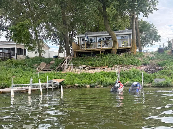 25004 Cottage Rd, Wilmington, IL 60481