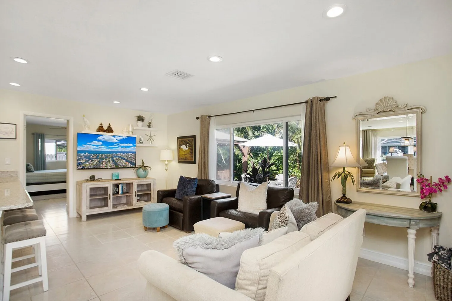 4 bed, 2.0 bath, 1840 sqft, $9,604 — Photo 1