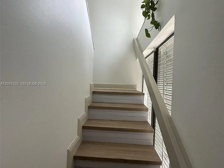 7112 SW 113th Ct — Photo 10