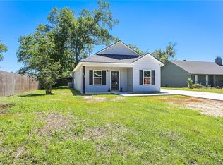 2216 Saint Francis St, Sulphur, LA 70663