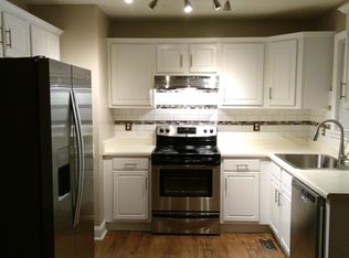 121 Temple St, Four Oaks, NC 27524