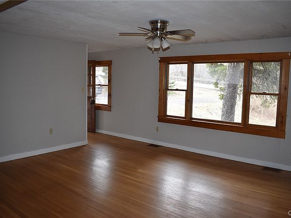 4th image of 3024 State Route 215