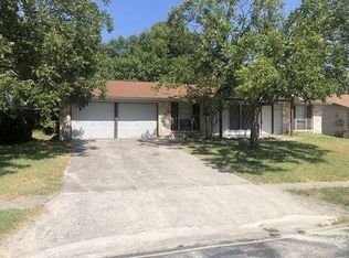8410 Glen Ct, San Antonio, TX 78239