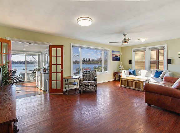 5th image of 33874 N Lake Shore Dr