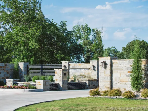 5911 Emberlyn Way, Sapulpa, OK 74066