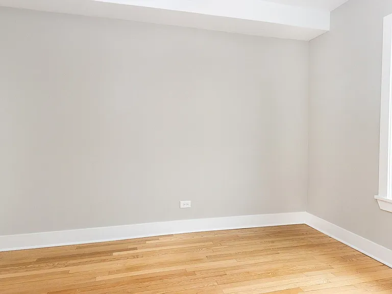 2341 W Ainslie St #1 — Photo 6