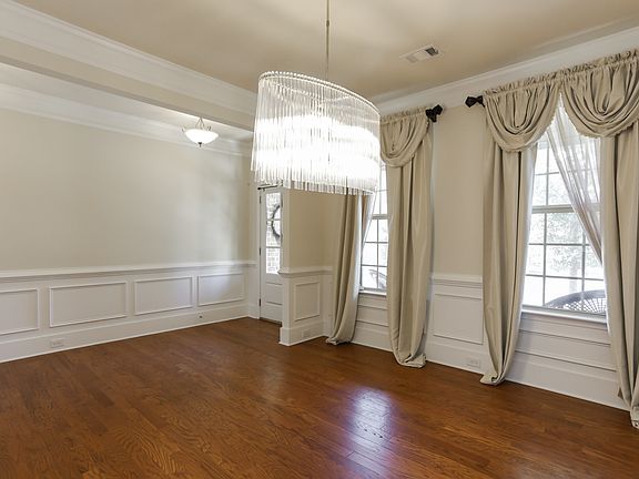 5th image of 105 Marlow Dr